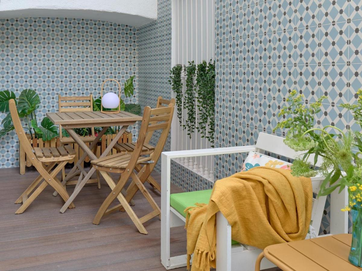 Casa Cosi Patio 1 *
